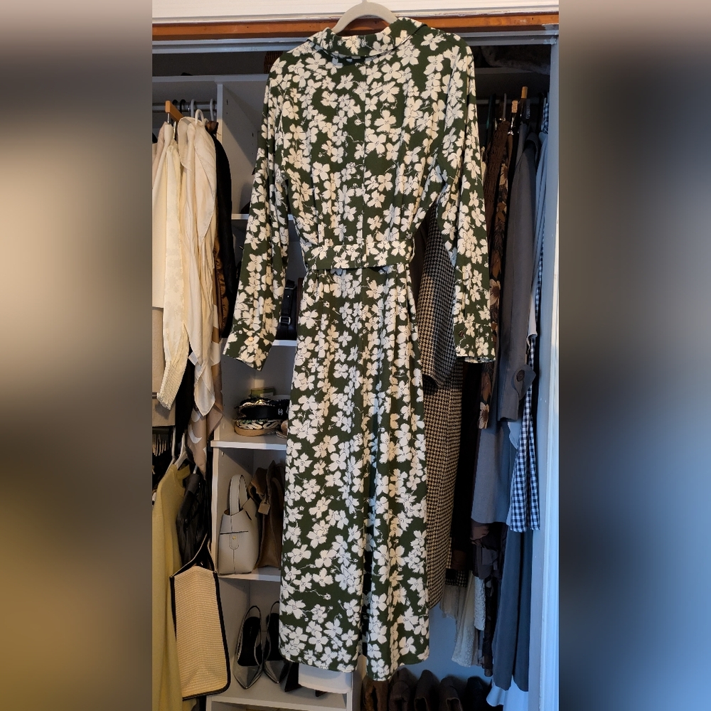 Zara Floral Green Dress - Picture 3 of 3